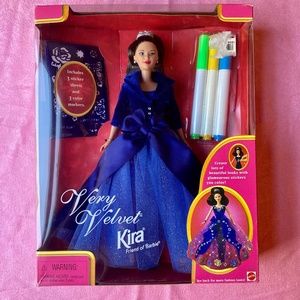 Vintage 1998 - Very Velvet Kira Friend of Barbie - New in Box